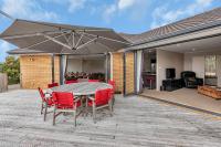 Paradise at the Bay - Ruakaka Holiday Home - B&B Ruakaka