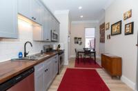 Historic & Sophisticated Walk to Casino Stadiums - Bed and Breakfast
