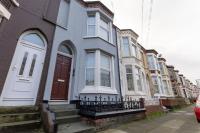 Newcombe House - Air Host & Stay - Free Parking - Contractor Friendly - B&B Liverpool