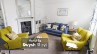 B&B West Cowes - Paskins, Cowes - Sleeps 4 - 2 Bed - 2 Bath - Central Location - Bed and Breakfast West Cowes