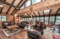 B&B Ruidoso - Classy, comfy 3-story log cabin: Hot tub+game room - Bed and Breakfast Ruidoso