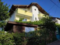 Camera Matrimoniale/Doppia con Letti Singoli con Bagno in Comune