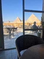 B&B Cairo - the lotus pyramids view - Bed and Breakfast Cairo