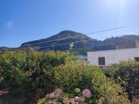 Casa Amena con ampio terrazzo e giardino - B&B Lipari