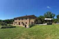 Panoramic view from stone Apartment- Pool and A/C - Chambres d’hôtes Montevarchi