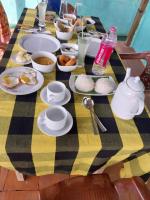 Ridge Boundary View - Bed and Breakfast