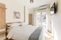 Stavroula's House City Center 2, Iasonidou (2beds & 2baths) - B&B Thessaloniki