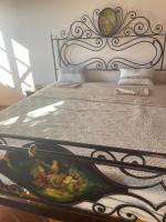 B&B Buti - Villino Glicine - Bed and Breakfast Buti