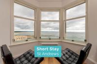 B&B St Andrews - Luxury Penthouse on The Scores - Best View in St Andrews - Bed and Breakfast St Andrews