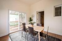 Lively 3BR Apt in Chicago - Milwaukee N3 - B&B Chicago