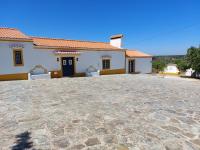 B&B Fronteira - Monte Santiago - Bed and Breakfast Fronteira