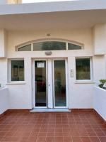 Large apartment nearby the sea - B&B