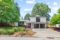 Take Me to Church - Ferienwohnung Gladstone