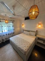 Sri Villa Polwatta - Bed and Breakfast Weligama