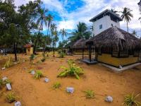 B&B Kalpitiya - LANKATHILAKA KITESURFING HOLIDAY RESORT - Bed and Breakfast Kalpitiya