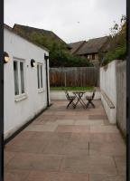 Brentford Guest Rooms - B&B