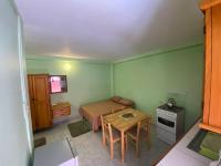 Runnyaway Inn - B&B
