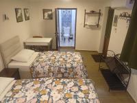 Driepersoonskamer met Eigen Badkamer