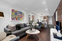 LiV MTL Soho Spacious Rooftop Suites for Groups Near Downtown Montreal - B&B Montreal
