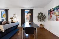 Four-Bedroom Apartment with Balcony