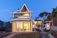 Walk to the Beach from this Ocean Front Home - B&B