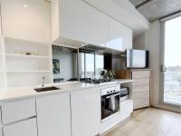 B&B Melbourne - Beautiful 1B1B Prahran apartment - Bed and Breakfast Melbourne