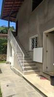 Espaço com piscina em Teresópolis. - B&B