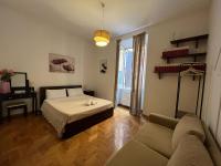 Rome Charming Apartment - B&B