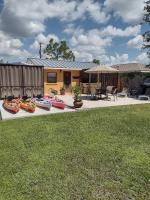 Lemon Bay Cottage in Historic Englewood Village - Ferienwohnung Englewood