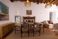 Mansion Veranda - Ferienwohnung Ýdra