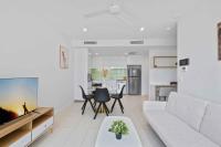 B&B Brisbane - Modern 1BR in the Heart of South Brisbane w Wifi Parking - Bed and Breakfast Brisbane