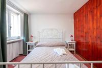 Chambre Double avec Toilettes Communes