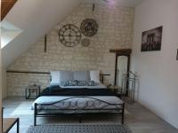 B&B Neuil - A 2 pas d AZAY - ex TORIS - Bed and Breakfast Neuil