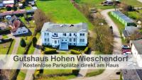 Fewo Anker im Gutshaus Hohen Wieschendorf, Entschleunigung pur für erholsame Tage - Chambres d'hôtes Hohen Wieschendorf