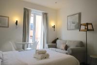Estudios Plaza Comendadora - B&B Madrid