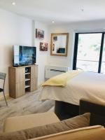 CP High floor luxury studio sleeps 3 - Ferienwohnung Gibraltar