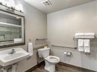 Queen Room with Bathtub - Disability Access/Non-Smoking