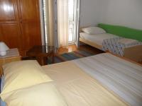 Appartamento con 3 Camere da Letto e Vista Mare