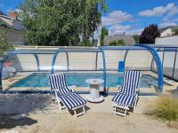 B&B Bourges - Chambre bleue avec accès plage - Bed and Breakfast Bourges