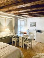 Historisches Chalet im Herzen von Zürich - Bed and Breakfast Zürich