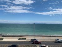 Beachfront Gem / Free Parking / A/C - Chambres d'hôtes Le Cap