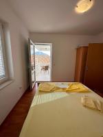 Apartment mit 1 Schlafzimmer, Balkon und eingeschränktem Meerblick