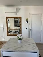 Monte Carlo Monaco Border - luxury, modern, cozy with home feelings and See View - Chambres d’hôtes Beausoleil