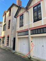 L'éclipse - T4 sur le port du Pouliguen - B&B