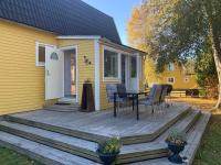 The Solhem Cabin - 80m to the lake, 1930s charm - Chambres d'hôtes Strömstad