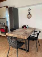 House by the beach,next to village,sunset view - B&B Finikas