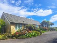 Golden Hills Farm Cottage - Chambres d’hôtes