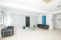 Calypso - Coralli Beachfront Apartment - Bed and Breakfast Protaras