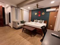 B&B Mombasa - SPACIOUS STUDIO IN NYALI with AC opposite voyager resort RITZ APARTMENT - Bed and Breakfast Mombasa