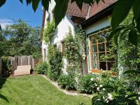 Ferienhaus Rosenhof - Ferienwohnung Weidenbach